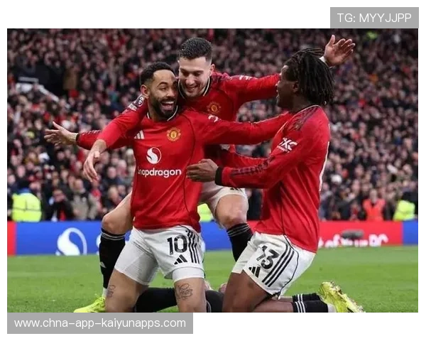 曼联月度最佳人选揭晓，卡里克和阿森纳对抗激烈